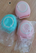 Lather Loop Pet Bath Brush: Pink round / One brush. Supplier reference; check selected variant before publication.