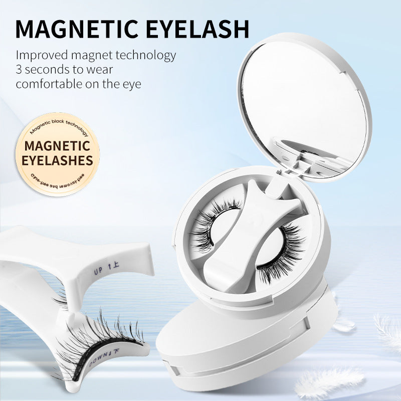 Snap & Store Magnetic Lash Set: EM01 set. Supplier reference; check selected variant before publication.